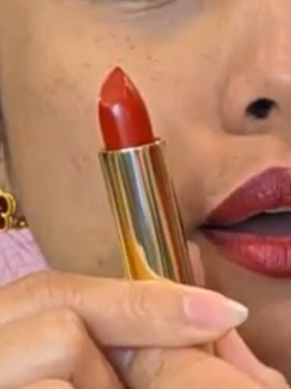 Elizabeth Arden Ceramide Plump Perfect Brand New color # 23 Perfect Scarlett